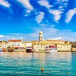 With Pool, Olive Garden And Sea View By Traveler Tourist Agency Krk - Id 2147