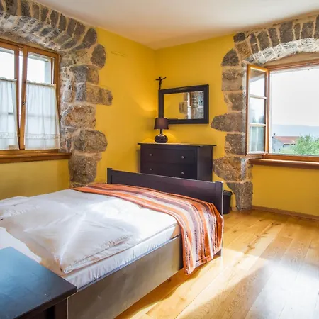 וילה With Pool, Olive Garden And Sea View By Traveler Tourist Agency Krk - Id 2147 Skrbčići