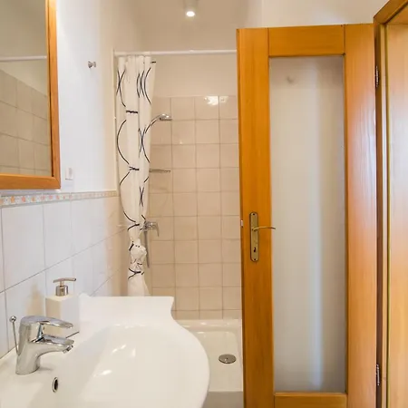 וילה With Pool, Olive Garden And Sea View By Traveler Tourist Agency Krk - Id 2147 Skrbčići