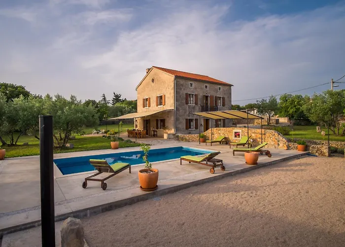 With Pool, Olive Garden And Sea View By Traveler Tourist Agency Krk - Id 2147 * Skrbčići