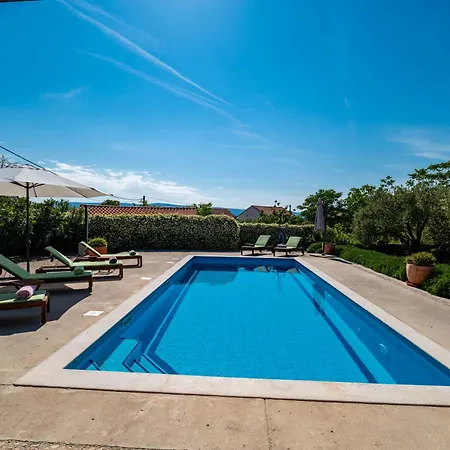 With Pool, Olive Garden And Sea View By Traveler Tourist Agency Krk - Id 2147 * Skrbčići